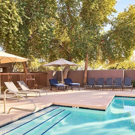 Courtyard Scottsdale North Hotel Exterior photo
